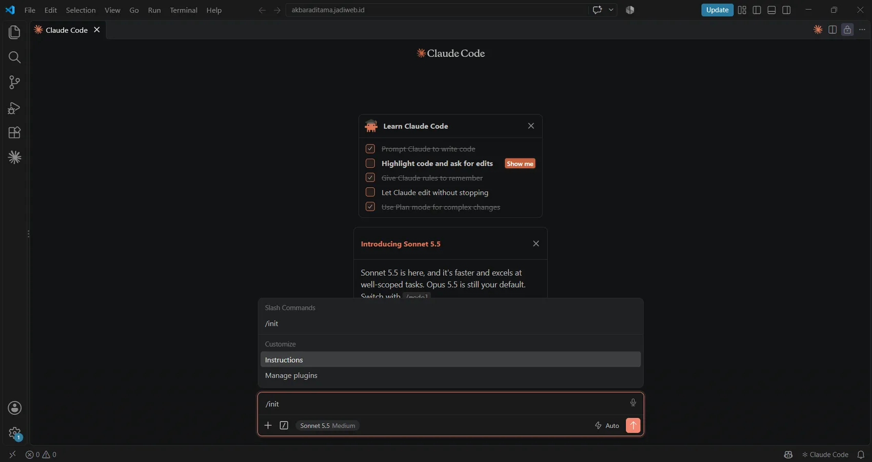 Panel Claude Code di VS Code Panel Claude Code di VS Code dengan kotak perintah dan menu slash command yang menampilkan /init